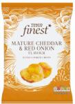 Tesco Finest érlelt cheddar sajt és lilahagyma ízű burgonyachips 150 g