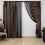 Hiko Set 2 draperii opace, maro Hiko Blackout 98%, elegante pentru living, dormitor, hotel, izolare termica si fonica, decor modern, montaj usor, rejansa creion de 6.5cm (10012680)