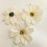 Minikek Cínea művirág fej több színben - 6.5cm - Krémfehér