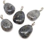 R. M. ékszer 20/25mm Kvarc kék pöttyös csepp medál (056600)