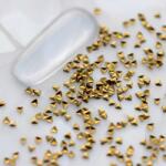 Zodiac Szegecs körömdísz 63