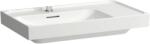 Laufen MEDA Mosdó, 80 cm, jobb oldali pulttal, 3 csaplyukkal, Matt fehér H8171167571081 (H8171167571081)