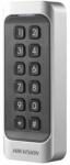 Hikvision DS-K1107AMK Kártyaolvasó 13.56 MHz ; RS485 és Wiegand kimenet; kültéri; billentyűzettel (DS-K1107AMK) - digipont
