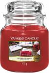 Yankee Candle Lumanare cu urari de Craciun intr-un borcan de sticla, 411 g (NW3491264)