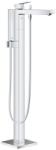 GROHE Eurocube kád és zuhany csaptelep térben álló StarLight Chrome 23672001