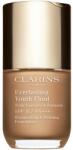 Clarins Everlasting Youth Fluid Foundation élénkítő make-up SPF 15 árnyalat 114 Cappuccino 30 ml - notino - 18 950 Ft