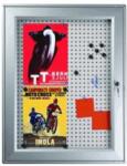  AVIZIER DE EXTERIOR MAGNETIC+PLUTA 4xA4 CU CHEIE (590126)