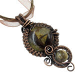  Egyedi szeptária drótékszer medál