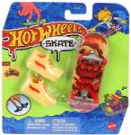 Mattel Set mini placa skateboard cu pantofi, Hot Wheels, Fiery Trickster, HVJ89