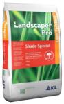 ICL Fertilizer Ingrasamant Gazon Landscaper Pro SHADE SPECIAL - 15 kg, Anti-Muschi, Eliberare lenta 2-3 luni