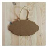  Hullámos szélű tábla juta zsinórral, MDF. Mérete: 18x10 cm