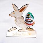  Natúr fa talpas nyuszi, háta mögött viszi a tojástartót. Mérete: 16x18x7 cm