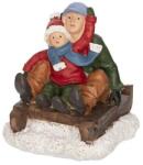  Szánkózó apuka gyerekkel, polyresin. Mérete: 69x76x77 mm