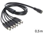 Delock 5.5 x 2.1 mm 1 x anya > 6 x apa DC elosztókábel 0, 5m fekete (83289) (83289)