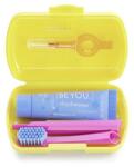 Curaprox Travel Set Yellow set: Periuță de dinți pliabilă CS 5460 Ultra Soft 1 buc. + pastă de dinți Be You Daydreamer Blackberry & Licorice 10 ml + periuță interdentară 2 buc. + suport periuță interdentară 1 