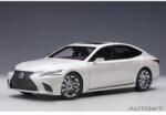 AUTOart 1: 18 lexus ls500h 2018 sonic white - autoart - 78866