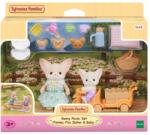EPOCH Sylvanian Families, Vulpitele Fenec la picnic, figurine cu accesorii, 5698 Figurina