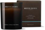 Molton Brown Lumanare parfumata Molton Brown Coastal Cypress & Sea Fennel 190 ml (CAN253HR)