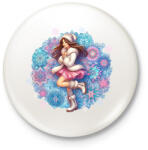 printfashion Fiatal lány télen - Kitűző, hűtőmágnes - Fehér (15459602)