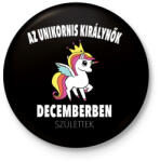 printfashion Unikornis királynők decemberben születtek (MAGYAR) - Kitűző, hűtőmágnes - Fekete (3094342)
