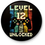 printfashion 12. szülinapi ajándék gamereknek - Level 12 - Kitűző, hűtőmágnes - Fekete (11389124)