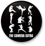 printfashion Camera sutra - Kitűző, hűtőmágnes - Fekete (11763561)