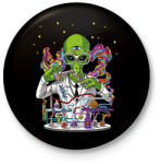 printfashion Tudós ufo - Kitűző, hűtőmágnes - Fekete (13470682)