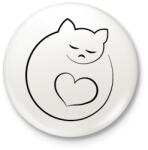 printfashion Alvó cicus - Kitűző, hűtőmágnes - Fehér (10753765)