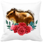 printfashion Capybara rózsával - Párnahuzat, Díszpárnahuzat - Fehér (13895209)