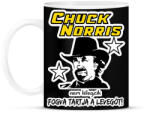 printfashion Chuck Norris nem lélegzik, fogva tartja a levegőt! - Bögre - Fekete (1267439)