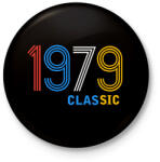 printfashion 1979 - Kitűző, hűtőmágnes - Fekete (11933275)