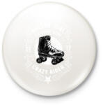 printfashion Görkorcsolyás lány - Kitűző, hűtőmágnes - Fehér (3074263)