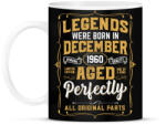 printfashion A tökéletes legendák decemberben születtek - Bögre - Fekete (6089464)