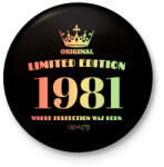 printfashion 1981 - Kitűző, hűtőmágnes - Fekete (4466311)