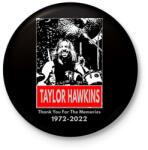 printfashion Taylor Howkins - Kitűző, hűtőmágnes - Fekete (6566495)