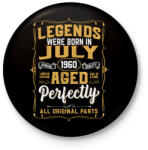 printfashion A tökéletes legendák júliusban születtek - Kitűző, hűtőmágnes - Fekete (6089720)