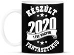 printfashion Készült 2020 - 1 éve vagyok fantasztikus - Bögre - Fekete (5334937)