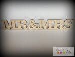 MR & MRS felirat