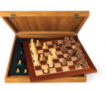 Manopoluos Lyra fából készült sakk