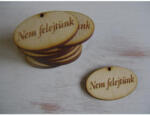  Natúr fa - "Nem felejtünk" ovál tábla 2, 5x4cm 10db/csomag - csinaldmagadshop