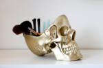 SUCK UK декорация (купа) suck uk - gold skull - sk tidyskull3