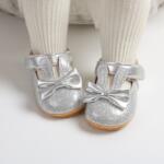 SuperBaby Pantofiori argintii cu sclipici si urechiuse de iepuras pentru bebelusi