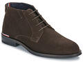 Tommy Hilfiger Csizmák CORE RWB HILFIGER SUEDE L BOOT Barna 40