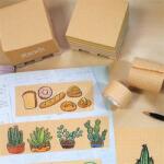 STICK N Öntapadó jegyzettömb, 76x76 mm, 400 lap, mini raklap, STICK N Kraft Cube, barna