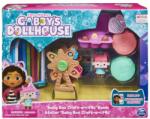 Gabby's Dollhouse Set de joaca Gabby's Dollhouse, Camera Deluxe a lui Baby Box Figurina