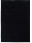BASIC Black, egyszínű fekete minimál design szőnyeg szennytaszító bevonattal 160x230 cm
