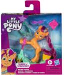 Hasbro Figurina My Little Pony - Sunny Starscout pe scooter Figurina