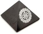 R. M. ékszer Ásványok Shungit piramis sri yantra ezüst matricás 6cm (024671)