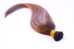 HairExtensionShop Keratinos I-TIP Emberi Póthaj Mikró Gyűrűzéshez Balayage Aranyszőke - Barna 60cm (4T8/18C) (RIT60-4T8-18C)