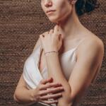 Evana Brățară din Argint 925 cu Design Elegant de Inimi - Cadoul Perfect pentru Ea (BRBA31)